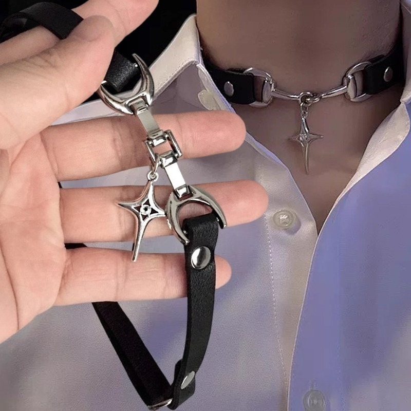 Body Jewelry Goth - Girocollo con colletto Starburst con croce