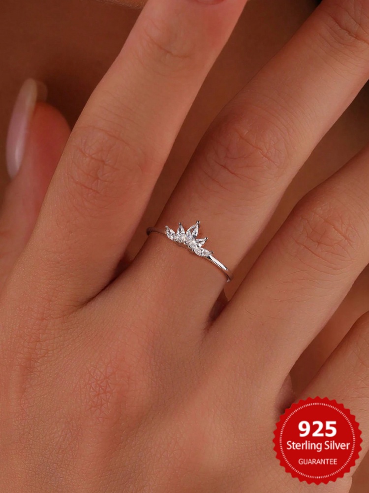 Body Jewelry High Quality - Anello in zircone con corona semplice