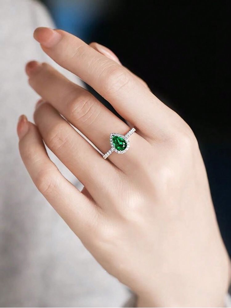 Body Jewelry High Quality - Anello in zircone con goccia d'acqua