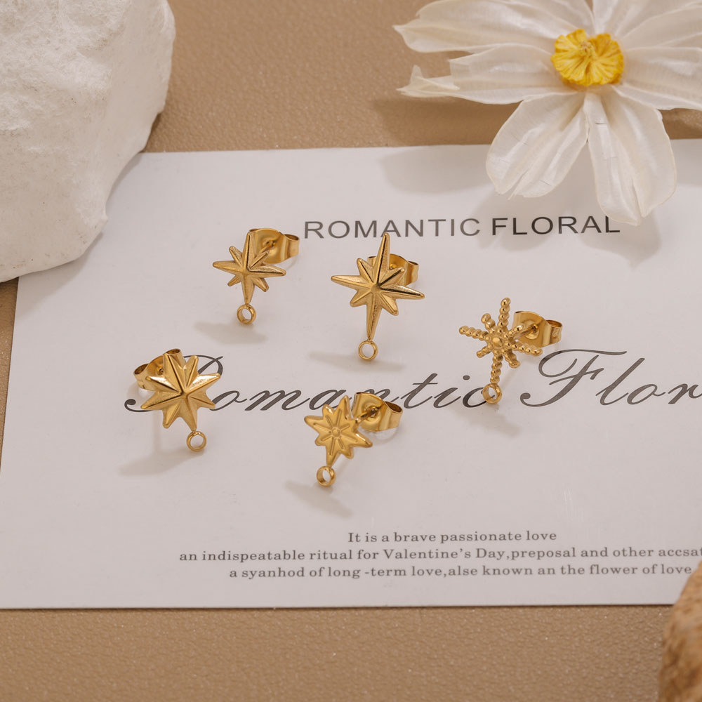 6 pz. Orecchini a Stella in Ac - Body Jewellery recensione e prezzo