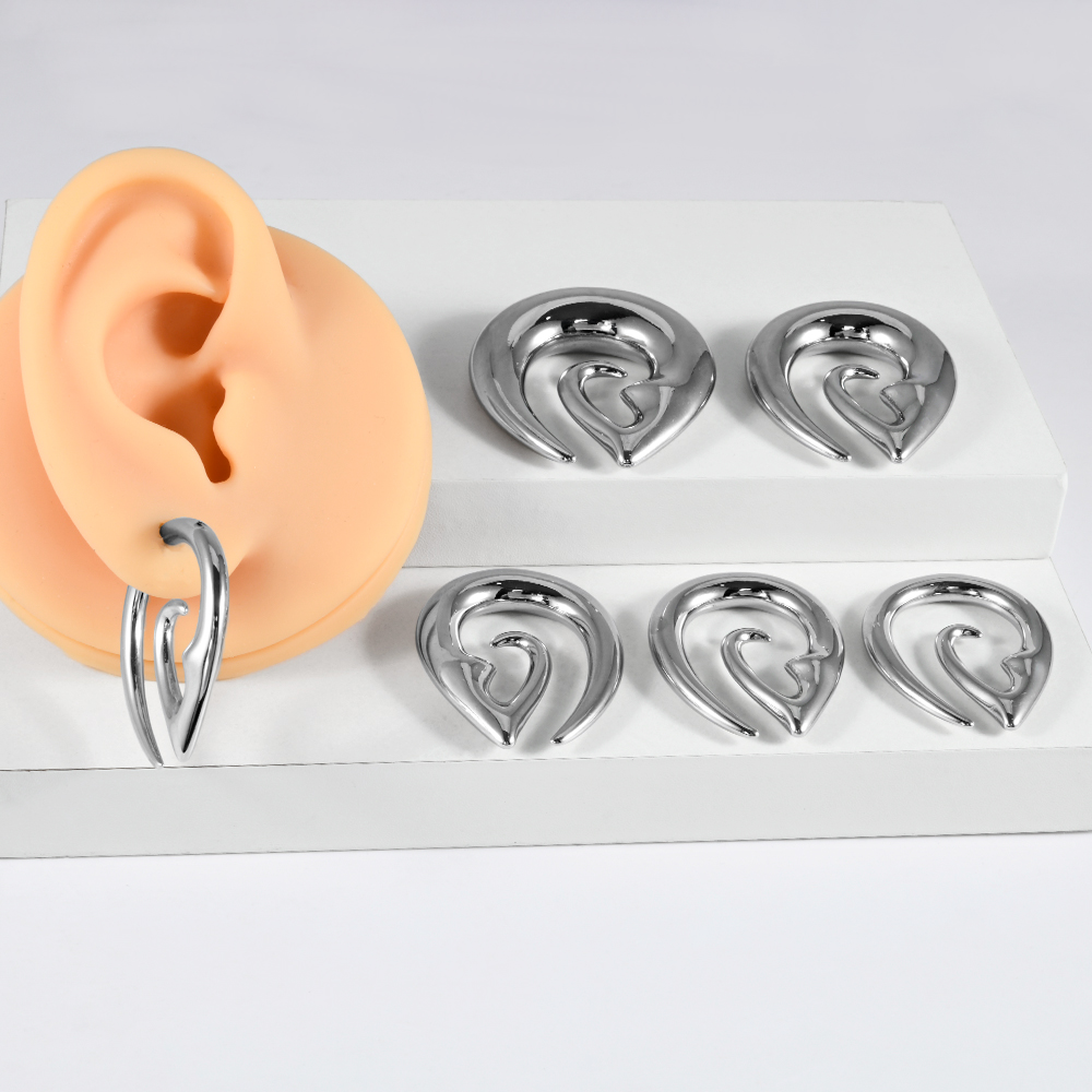 1 Pezzo Pesi per Orecchie in A - Body Jewelry Hangers recensione e prezzo