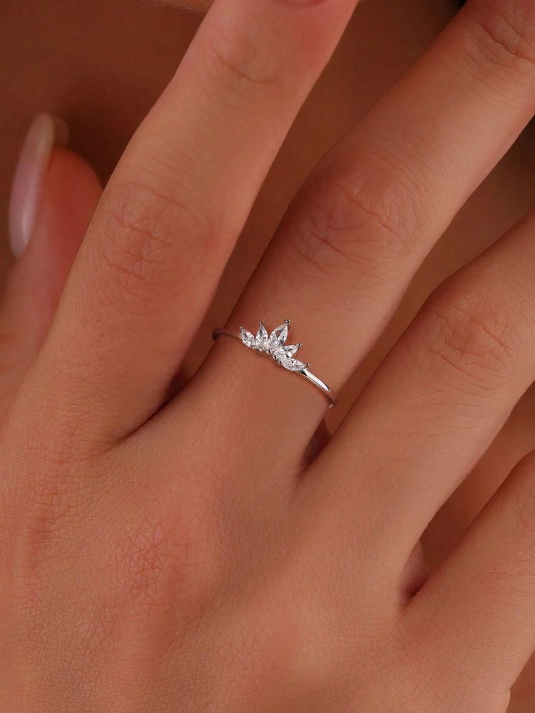 Anello in zircone con corona s - Body Jewelry High Quality recensione e prezzo